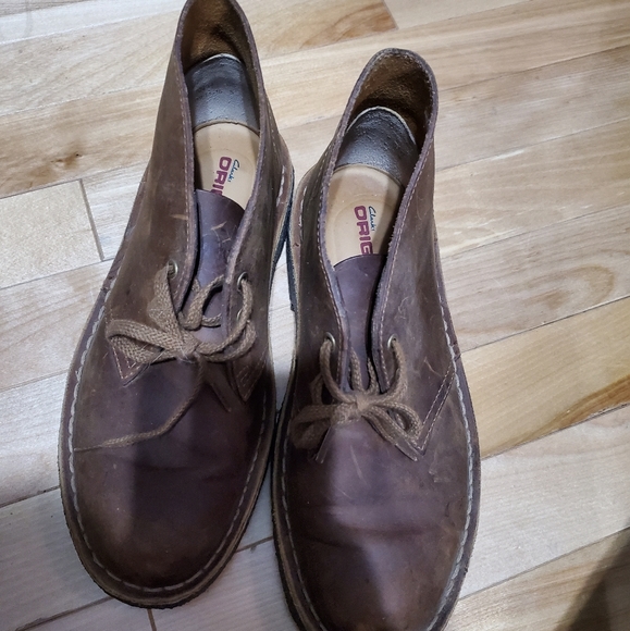 used clarks desert boots